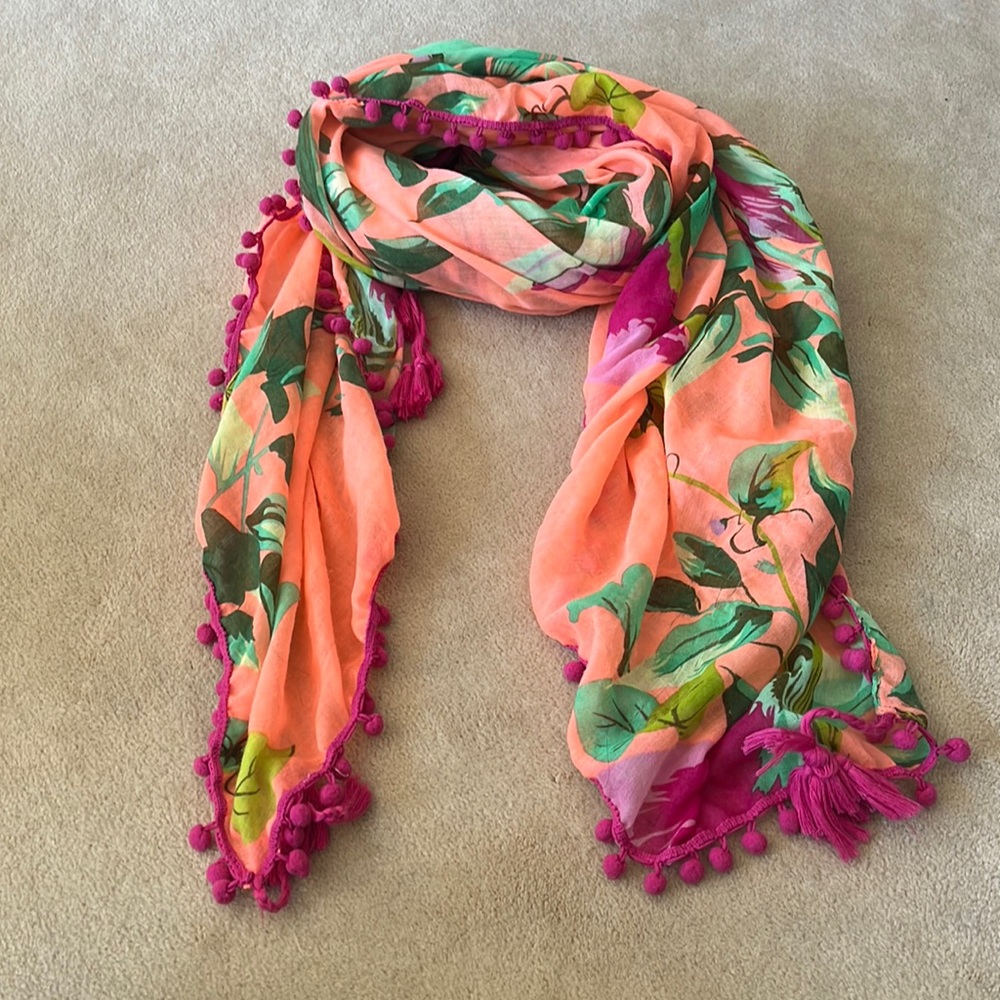 LOFT scarf
